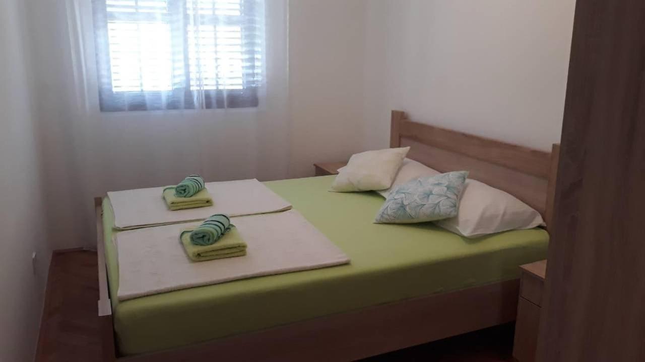 Apartment Knez Kotorska 蒂瓦特 外观 照片